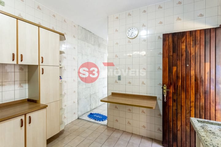 Casa à venda com 4 quartos, 228m² - Foto 19