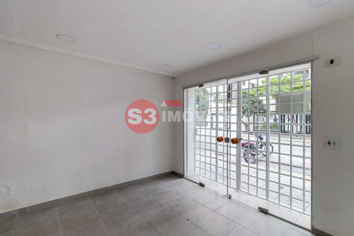 Casa à venda com 2 quartos, 140m² - Foto 10