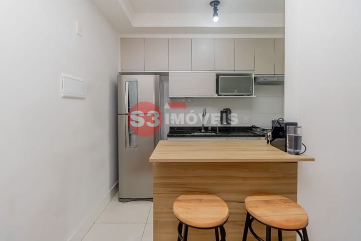 Apartamento à venda com 2 quartos, 68m² - Foto 11