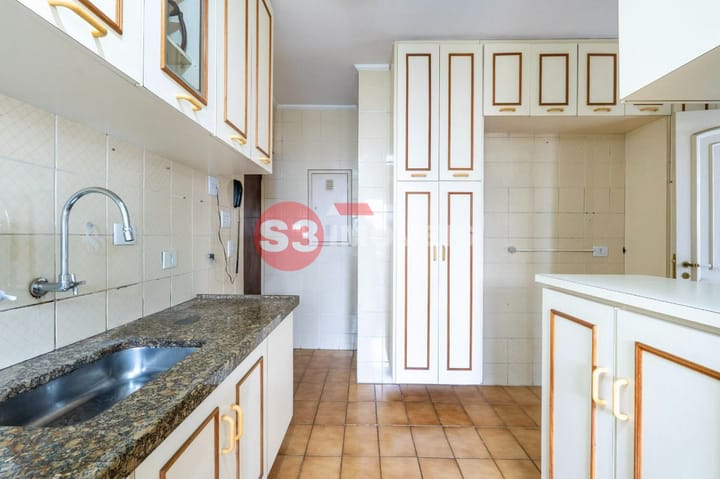 Apartamento à venda com 3 quartos, 110m² - Foto 23