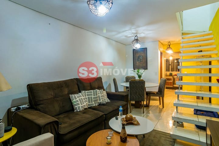 Casa à venda com 2 quartos, 75m² - Foto 4