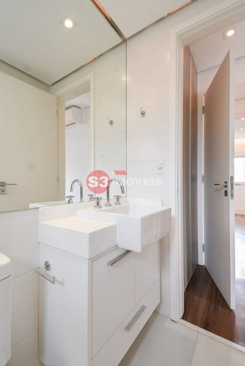 Apartamento à venda com 3 quartos, 157m² - Foto 35