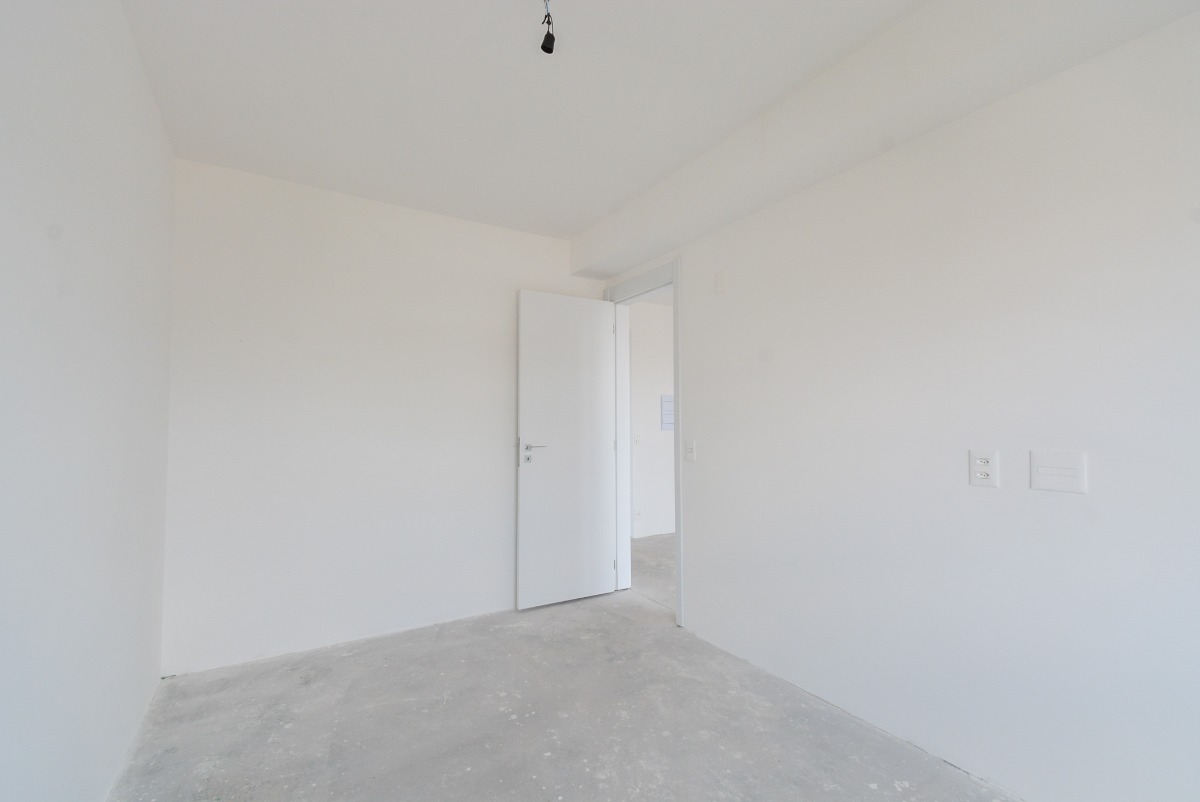 Apartamento à venda com 2 quartos, 42m² - Foto 19