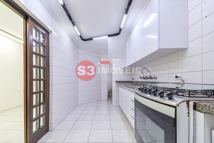 Casa à venda com 3 quartos, 280m² - Foto 32