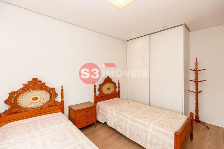 Apartamento à venda com 4 quartos, 276m² - Foto 33