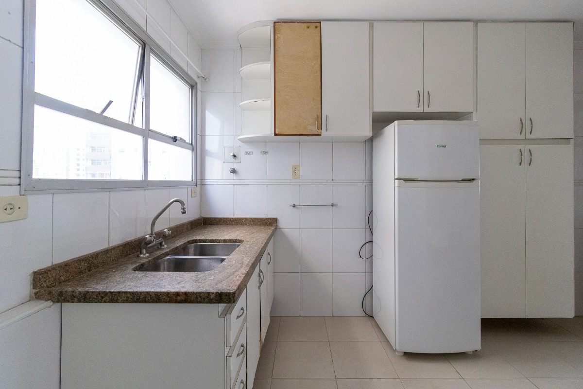 Apartamento à venda com 3 quartos, 90m² - Foto 15