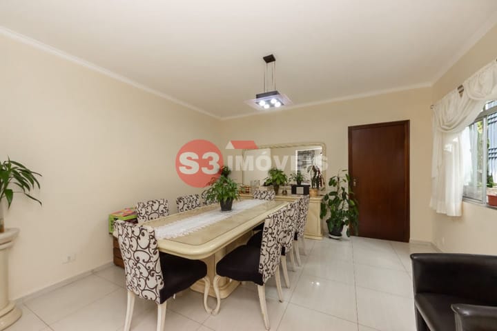 Casa à venda com 4 quartos, 130m² - Foto 4