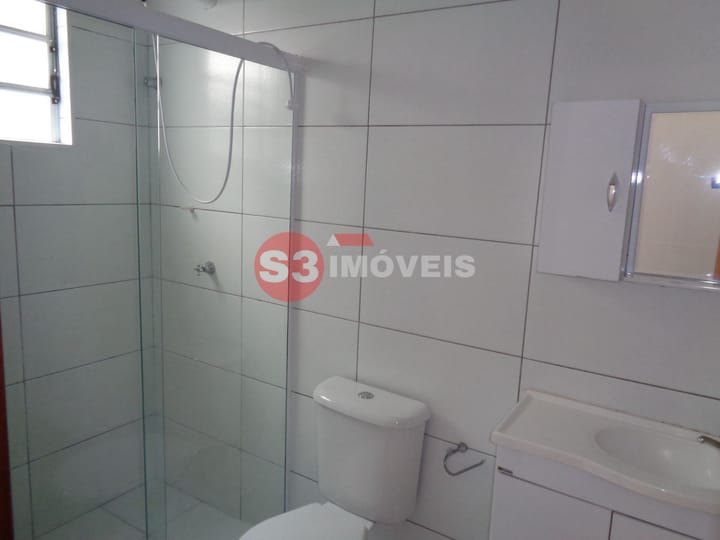 Casa à venda com 6 quartos, 250m² - Foto 13