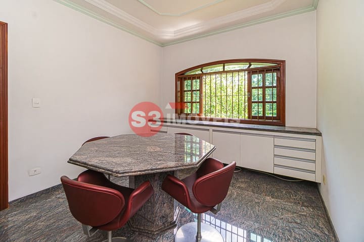 Casa à venda com 4 quartos, 560m² - Foto 39