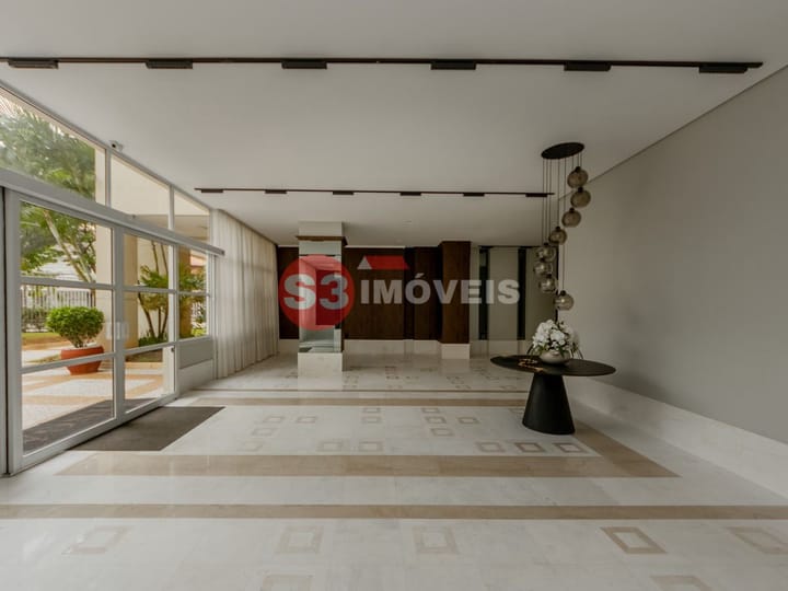 Apartamento à venda com 3 quartos, 130m² - Foto 46