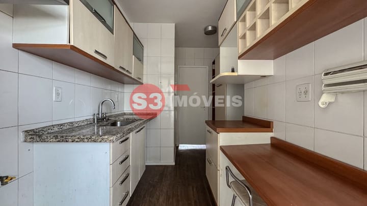 Apartamento à venda com 3 quartos, 95m² - Foto 3