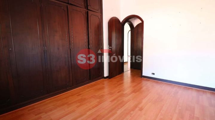 Casa à venda com 4 quartos, 336m² - Foto 14