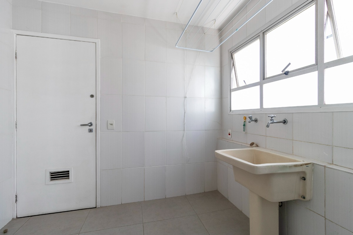 Apartamento à venda com 3 quartos, 90m² - Foto 17