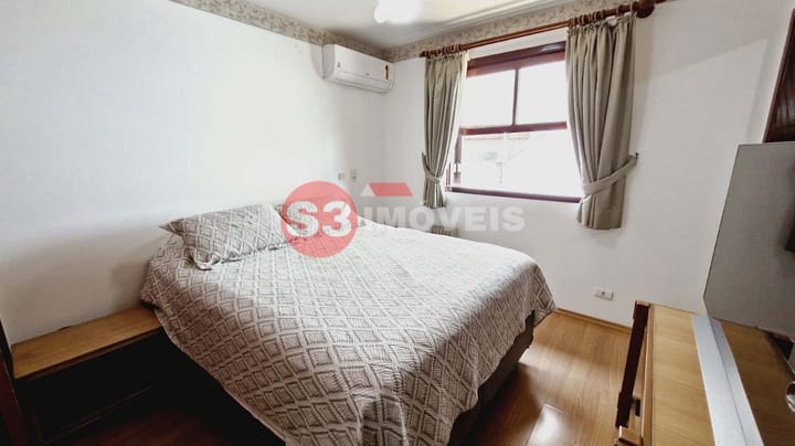 Casa à venda com 3 quartos, 245m² - Foto 23