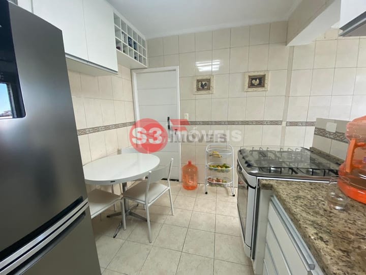 Apartamento à venda com 3 quartos, 104m² - Foto 17