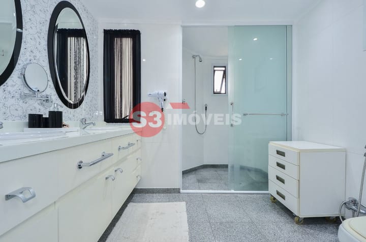 Apartamento à venda com 3 quartos, 195m² - Foto 44