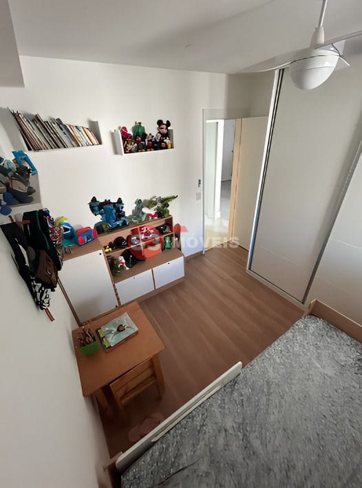 Apartamento à venda com 2 quartos, 70m² - Foto 6