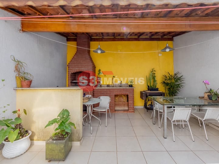 Casa à venda com 3 quartos, 200m² - Foto 12