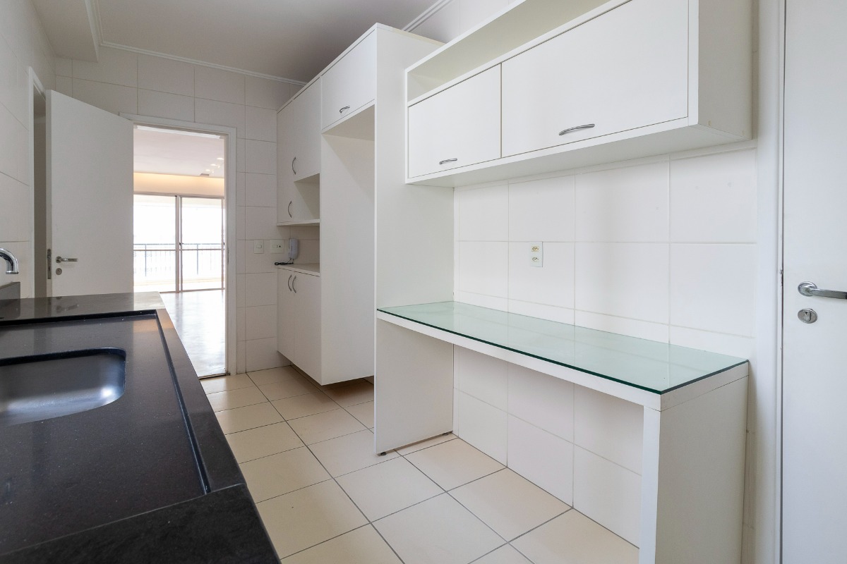 Apartamento à venda com 3 quartos, 127m² - Foto 23