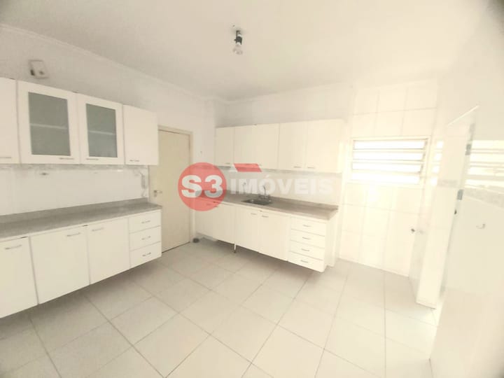 Apartamento à venda com 3 quartos, 139m² - Foto 9