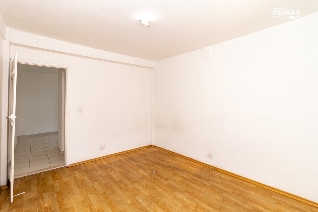 Casa à venda com 4 quartos, 150m² - Foto 18