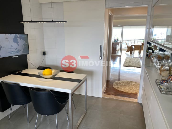 Apartamento à venda com 3 quartos, 213m² - Foto 16