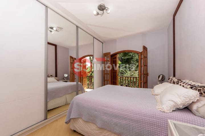 Casa à venda com 4 quartos, 188m² - Foto 15