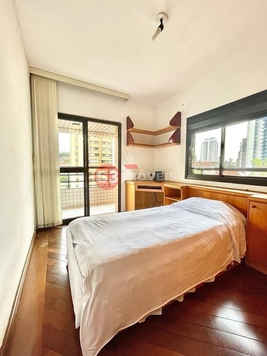 Apartamento à venda com 4 quartos, 177m² - Foto 6