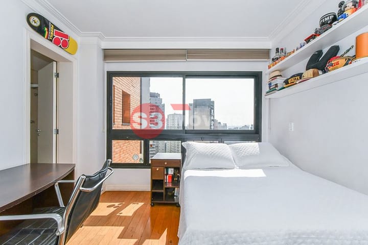 Apartamento à venda com 3 quartos, 247m² - Foto 27