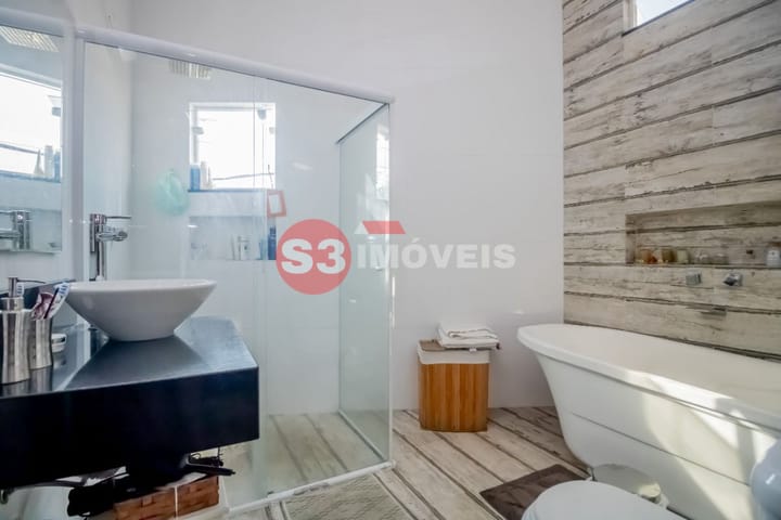 Casa à venda com 3 quartos, 200m² - Foto 27