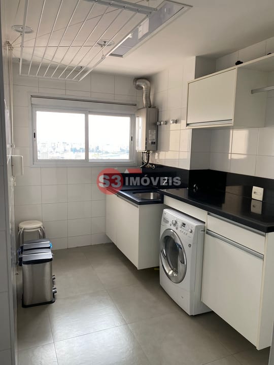 Apartamento à venda com 3 quartos, 213m² - Foto 17