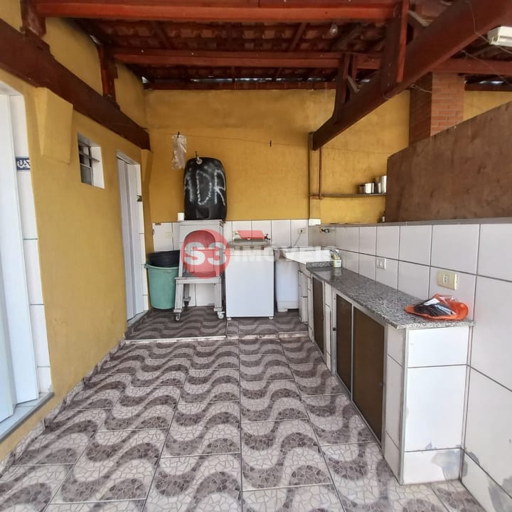 Casa à venda com 5 quartos, 336m² - Foto 14