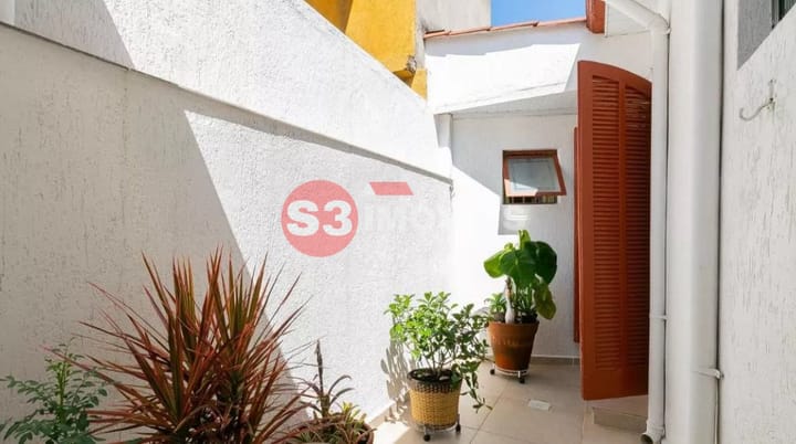 Casa à venda com 3 quartos, 107m² - Foto 11