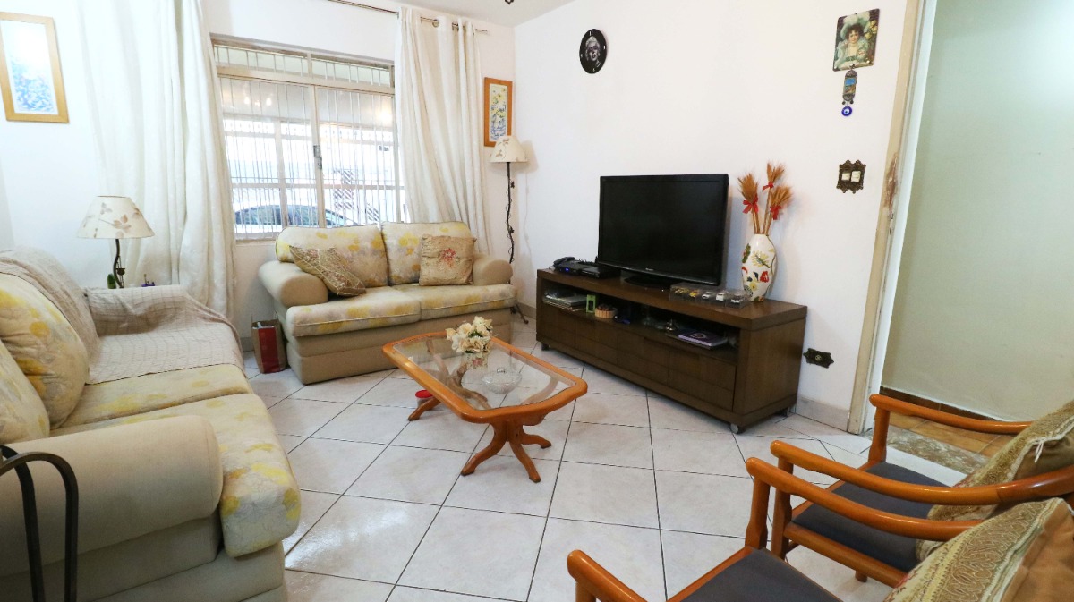 Casa à venda com 5 quartos, 200m² - Foto 6