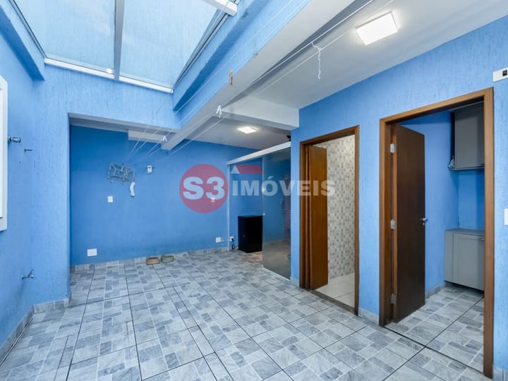 Casa à venda com 3 quartos, 300m² - Foto 35