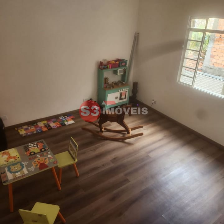 Casa à venda com 3 quartos, 180m² - Foto 15