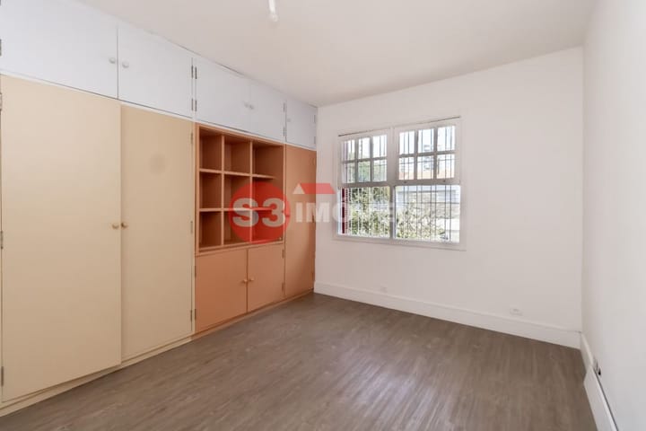 Casa à venda com 2 quartos, 180m² - Foto 16