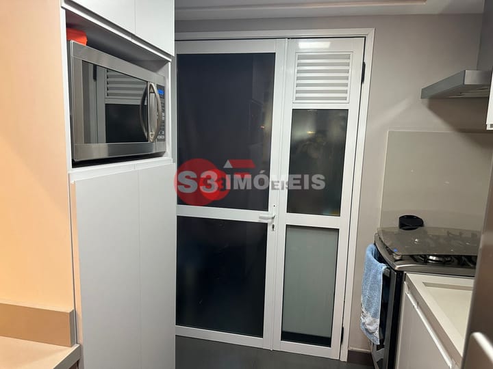 Apartamento à venda com 3 quartos, 111m² - Foto 7