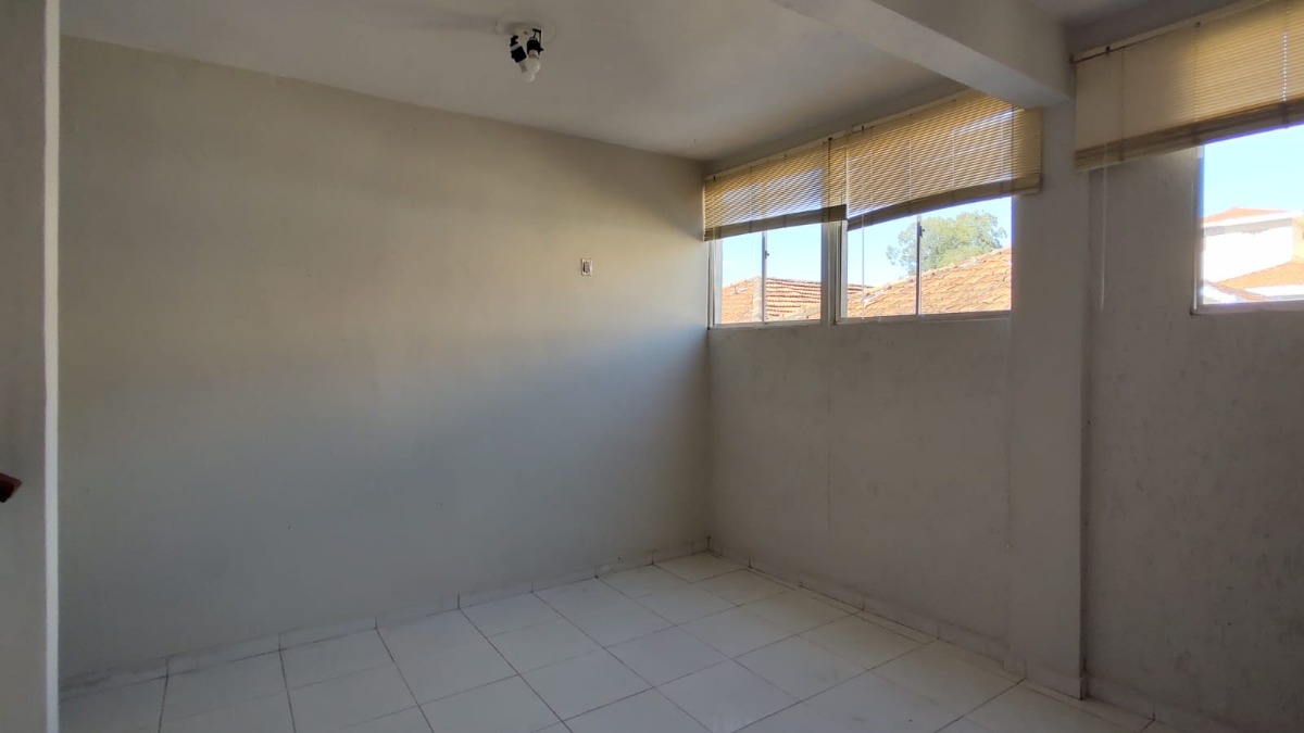 Casa à venda com 3 quartos, 115m² - Foto 18