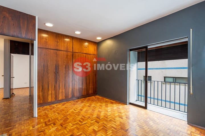 Apartamento à venda com 3 quartos, 200m² - Foto 17