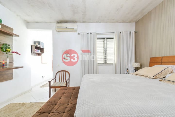 Casa à venda com 4 quartos, 194m² - Foto 44