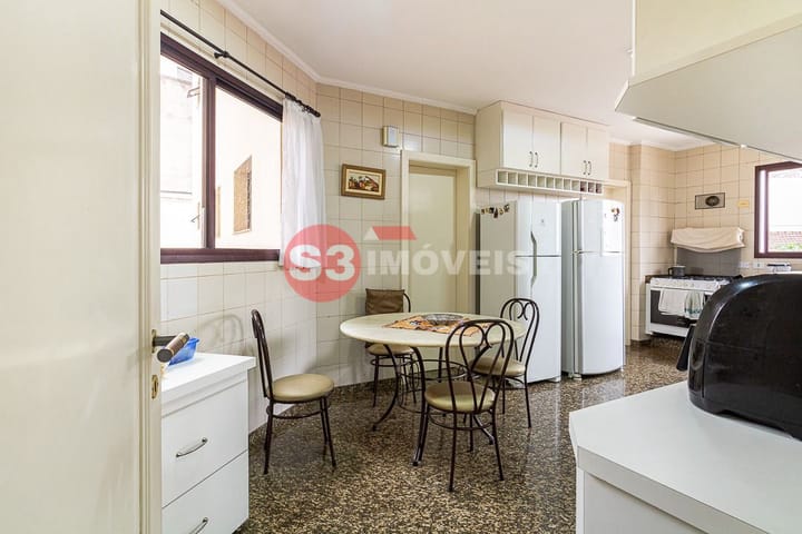 Apartamento à venda com 4 quartos, 289m² - Foto 4