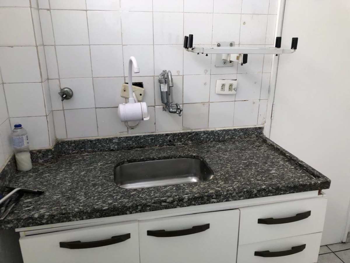 Apartamento à venda com 2 quartos, 80m² - Foto 6