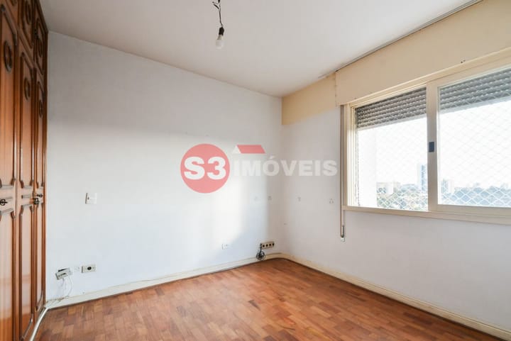 Apartamento à venda com 3 quartos, 142m² - Foto 19