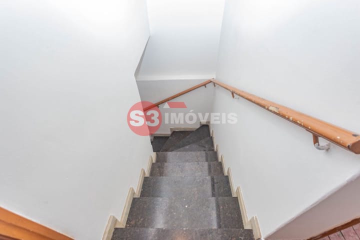 Casa à venda com 2 quartos, 125m² - Foto 5