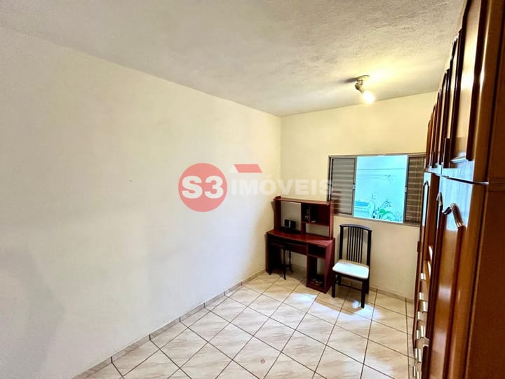 Casa à venda com 4 quartos, 98m² - Foto 13