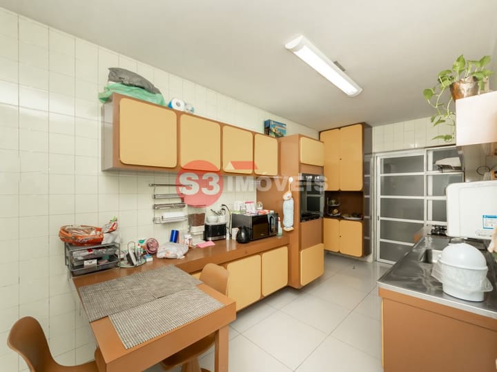 Apartamento à venda com 3 quartos, 130m² - Foto 26