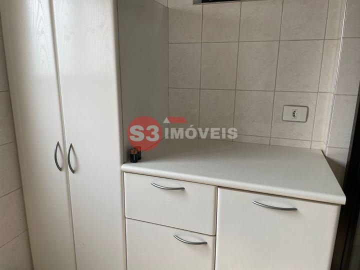 Apartamento à venda com 3 quartos, 76m² - Foto 18