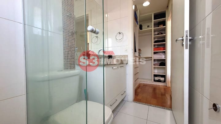 Casa à venda com 3 quartos, 245m² - Foto 57