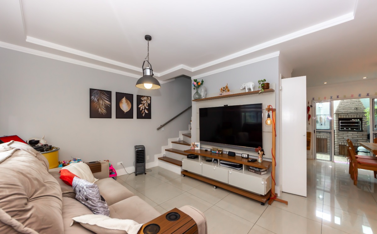 Casa de Condomínio à venda com 3 quartos, 113m² - Foto 2